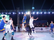 亿万28:篮球赛事吸引了全球媒体的广泛报道